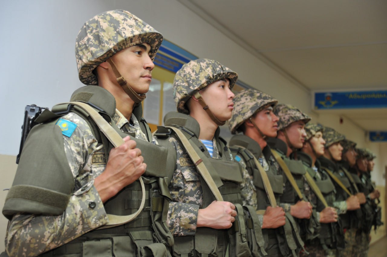 Сколько казахстанцев призовут на военную службу в 2025 году Сколько казахстанцев призовут на военную службу в 2025 году