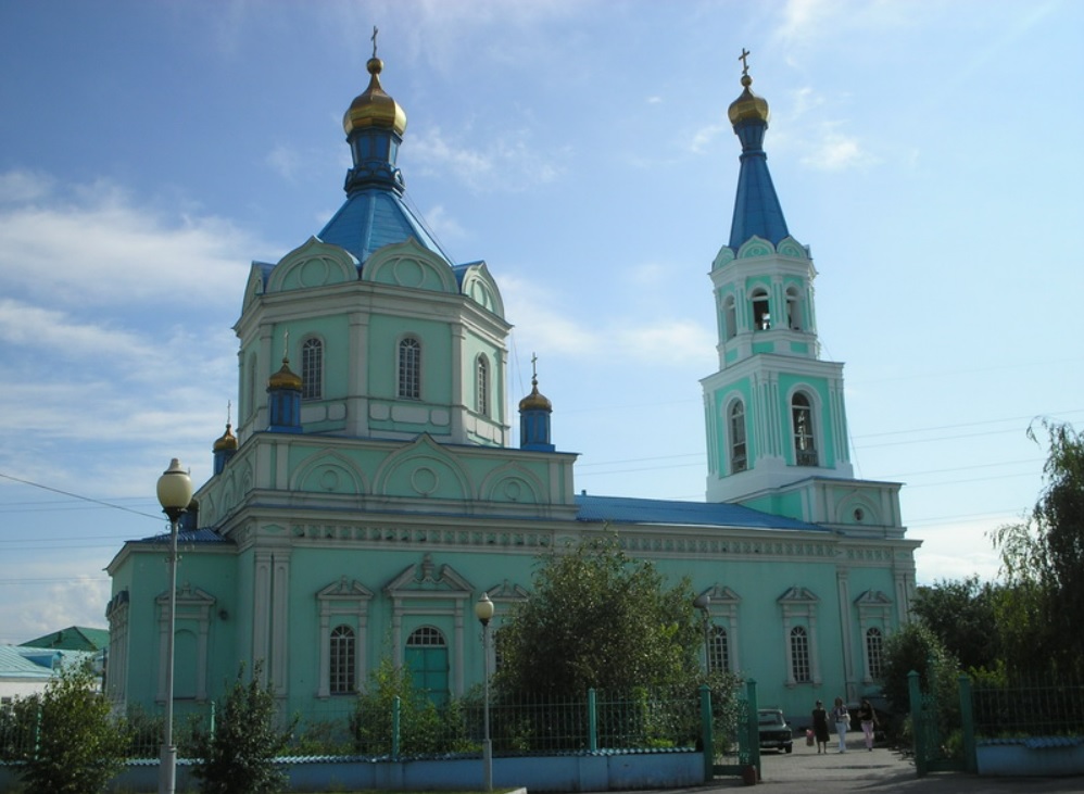 Город семей описание. Храм Семипалатинск. Семипалатинская православная Церковь. Семипалатинский краеведческий музей.