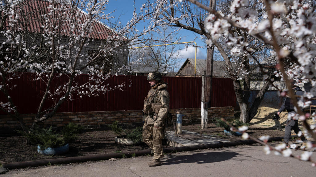 Россия объявила перемирие с Украиной в честь Пасхи 