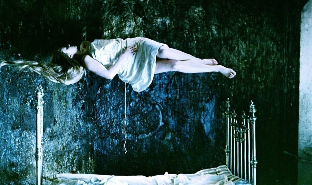 50 лет «Зеркалу» Тарковского: сеанс кинопсихотерапии 50 лет «Зеркалу» Тарковского: сеанс кинопсихотерапии