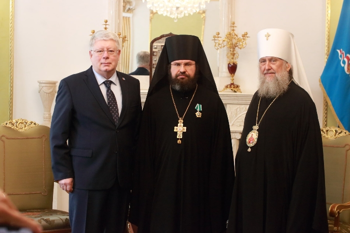 Архимандриту Сергию Карамышеву вручили государственный орден «Дружбы» Архимандриту Сергию Карамышеву вручили государственный орден «Дружбы»
