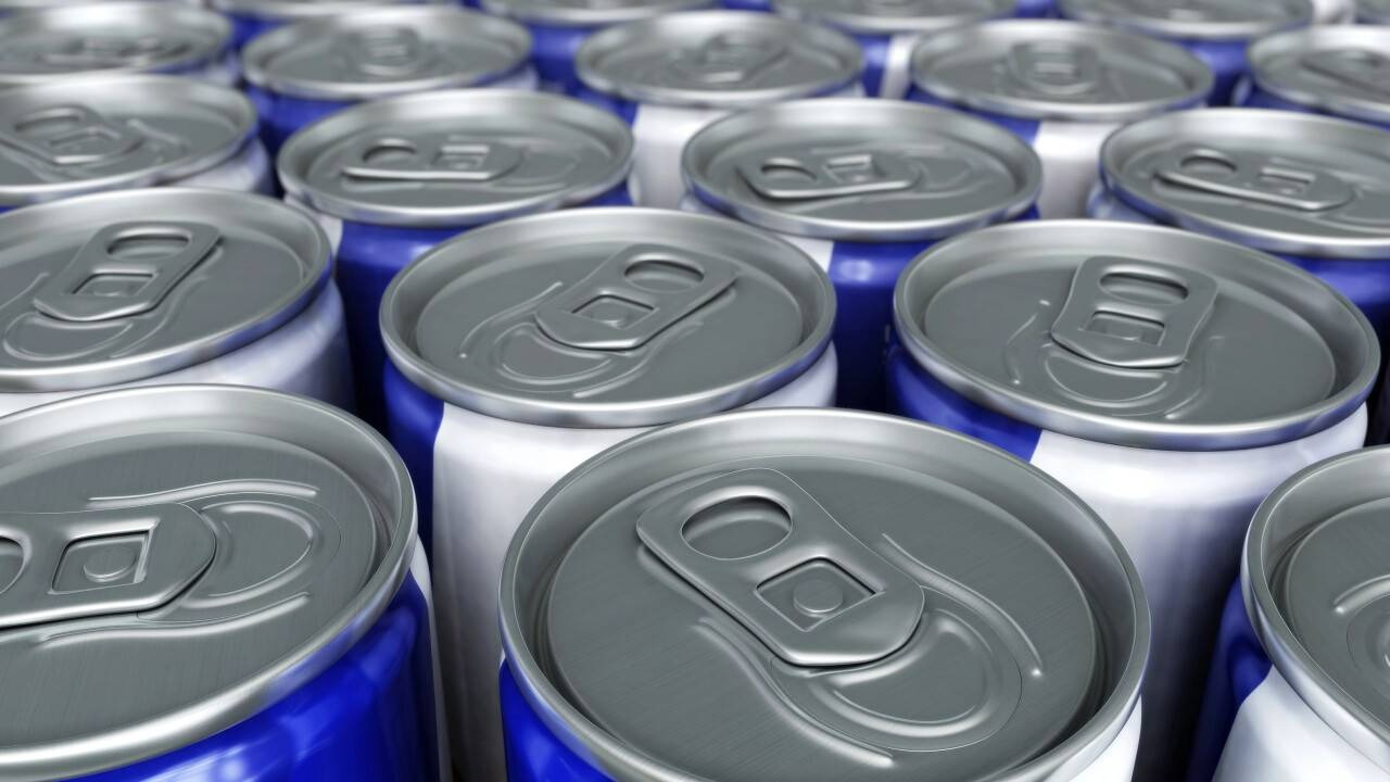 Энергетик сусынға тыйым: Оны оқушылардың 12 пайызы күн сайын ішеді