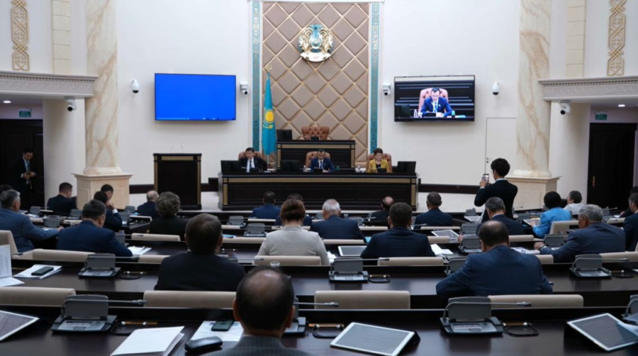 Сенат Казахстана проведет свое последнее заседание 