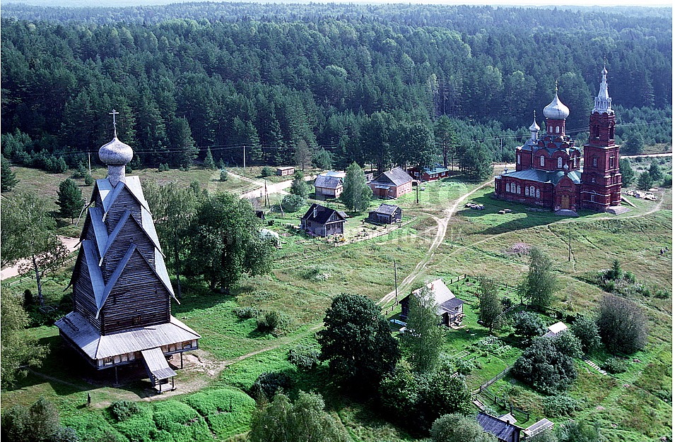 330 лет исполнилось уникальному деревянному храму, построенному без единого гвоздя 