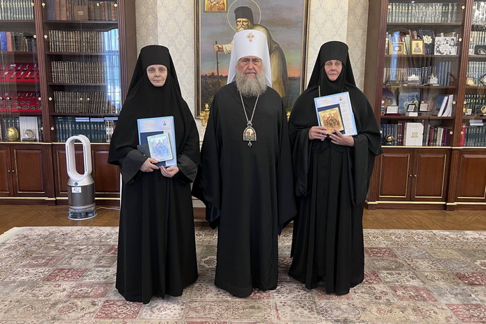 Митрополит Александр благословил новоназначенных настоятельниц женских монастырей в Астане и Караганде Митрополит Александр благословил новоназначенных настоятельниц женских монастырей в Астане и Караганде