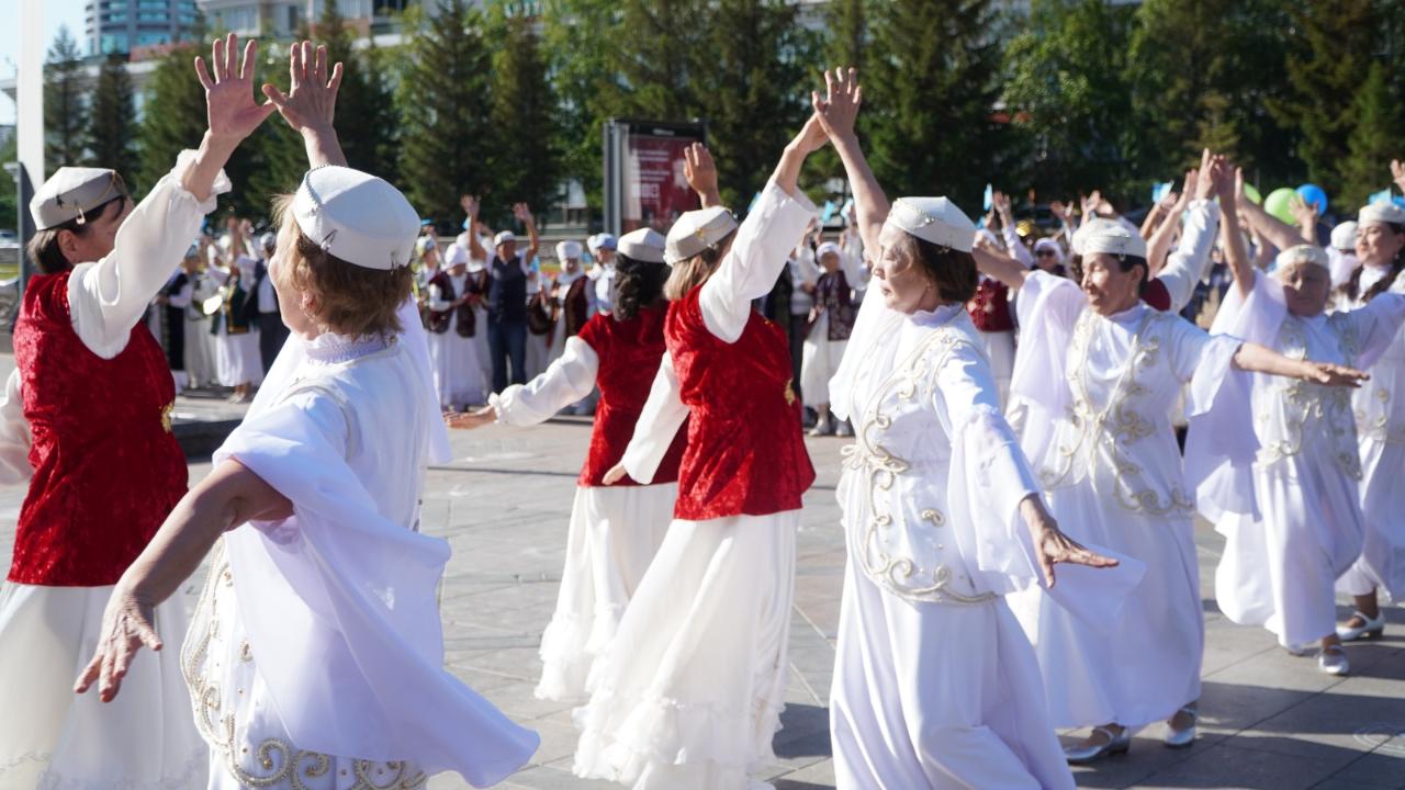 Программа по трудоустройству пенсионеров «Алтын жас»: как подать заявку 