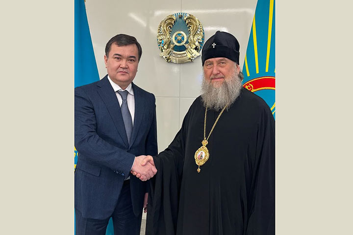 Глава Православной Церкви Казахстана встретился с акимом Астаны 