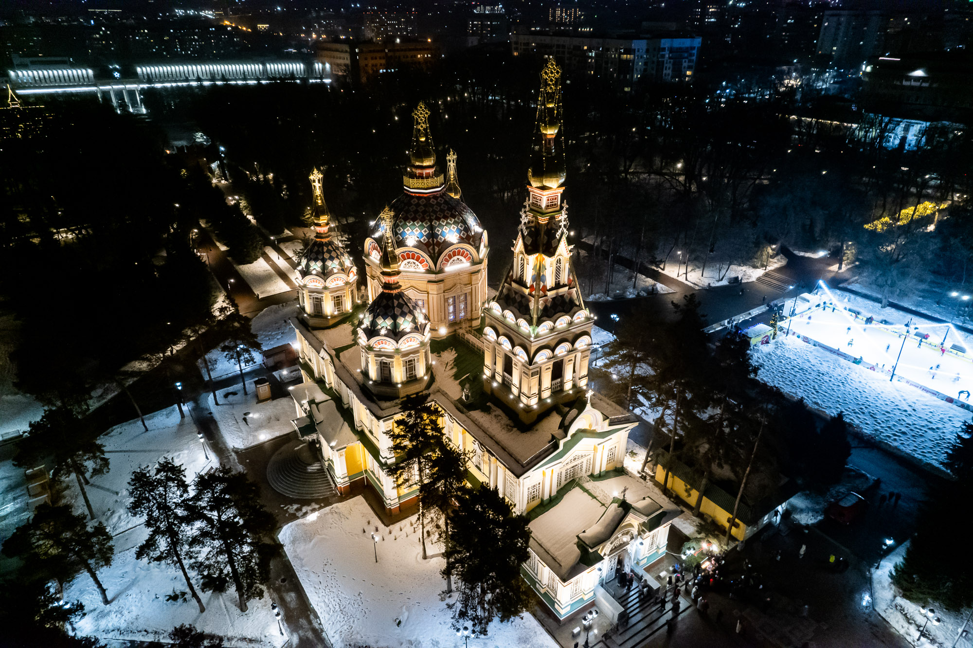 Алматинские священники записали обращение из-за оскорбления верующих 