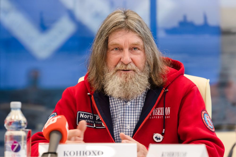 Священник-путешественник Федор Конюхов готовит экспедицию в Антарктиду Священник-путешественник Федор Конюхов готовит экспедицию в Антарктиду
