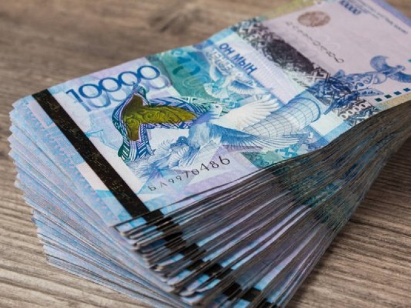 Пенсии и пособия в Казахстане вырастут на 10% 