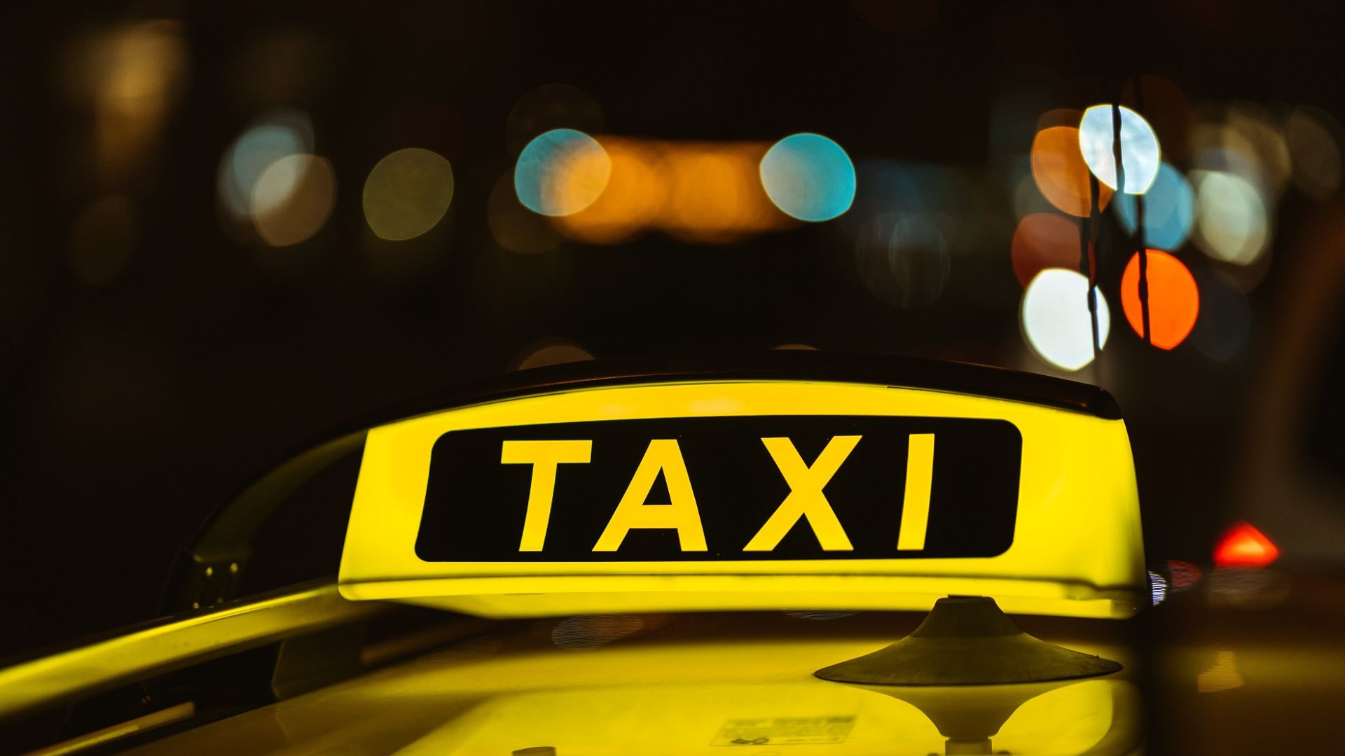 В Алматы такси за год подорожало на 30%