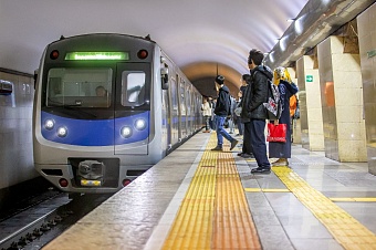 В Алматинском метро сократили интервал движения в часы пик 