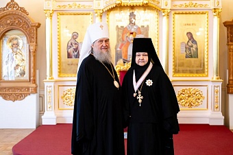 Настоятельница алматинского монастыря удостоена Патриаршей награды 