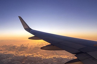 Авиабилеты дорожают из-за войны на Ближнем Востоке 