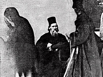 Силуэт Богородицы на фото: Церковь вспоминает афонское чудо 