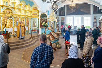 Зачем православным христианам каждое воскресенье ходить в храм?