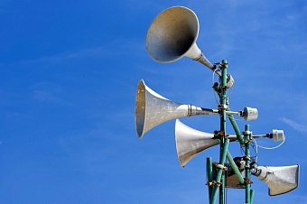 Громкоговорителям мечетей в Узбекистане нашли необычное применение