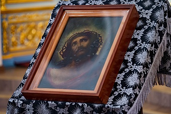 Почему некоторым людям в храме становится плохо? 