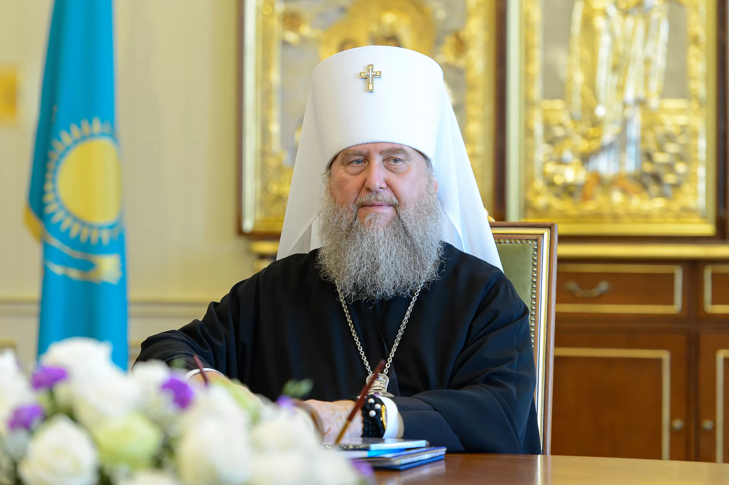 Поздравление митрополита Астанайского и Казахстанского Александра с Днем конституции Поздравление митрополита Астанайского и Казахстанского Александра с Днем конституции